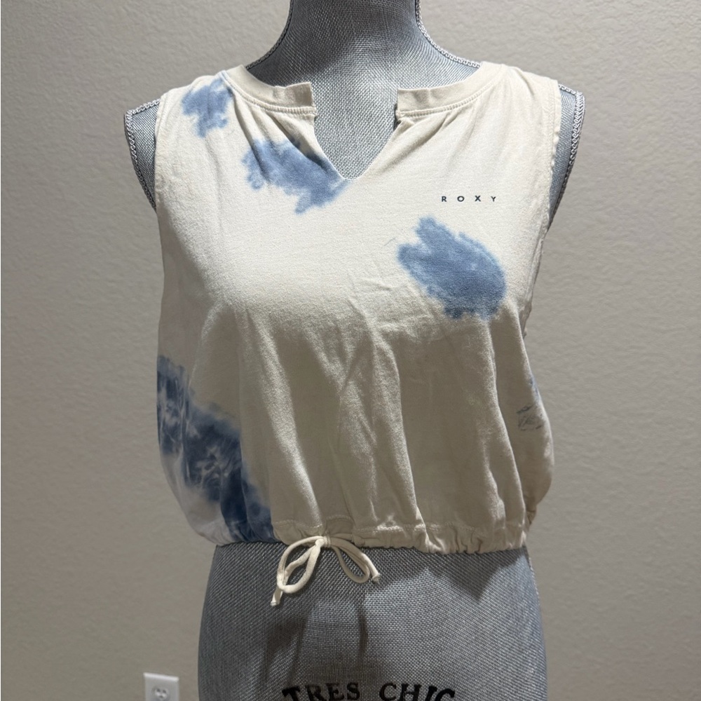 Roxy Women's Cream and Blue Sleeveless Top